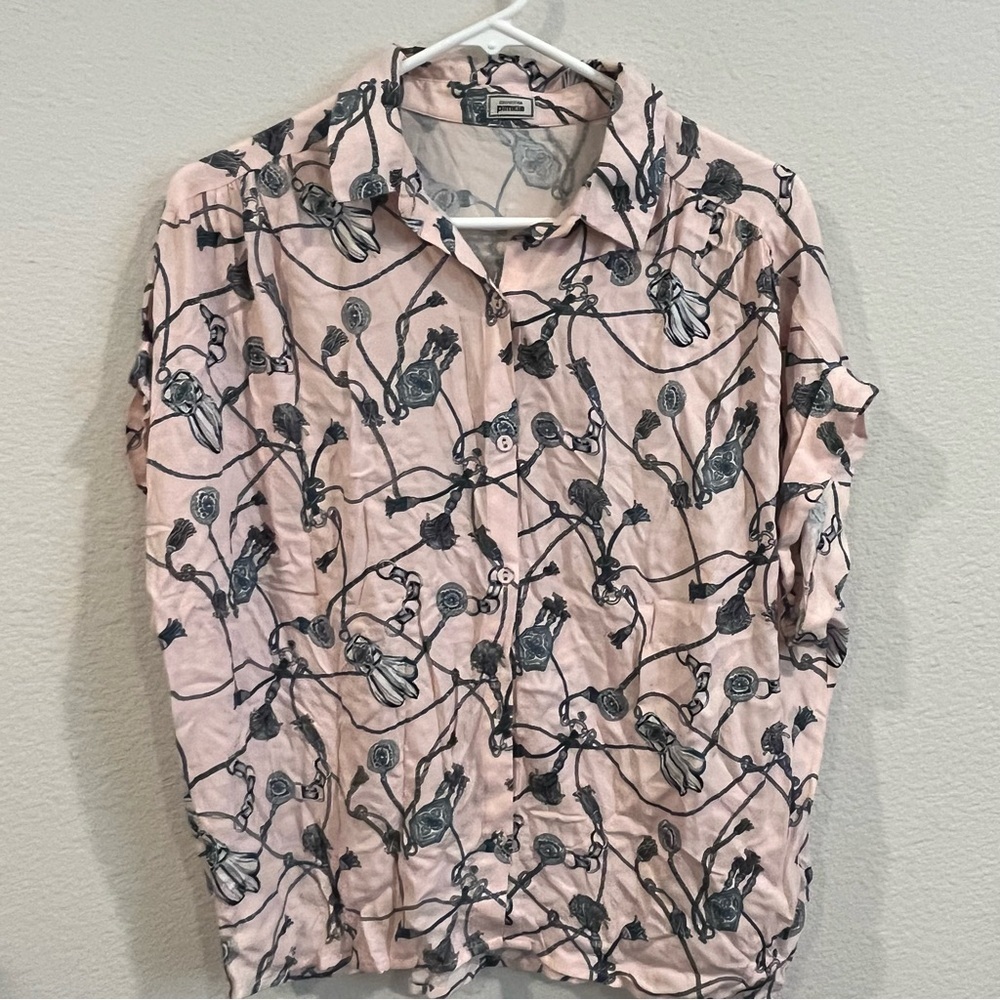 Pimkie pink with bit and bridle print button down shirt size French 40